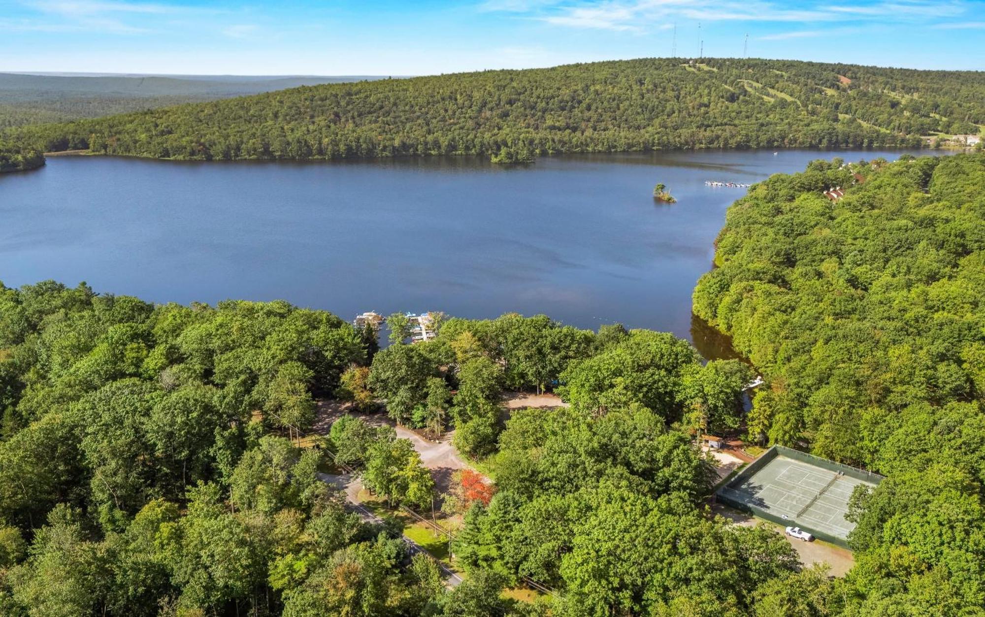 Highland Hideaway By Avantstay Group Poconos Retreat W Patio Game Room Лейк-Гармоні Екстер'єр фото