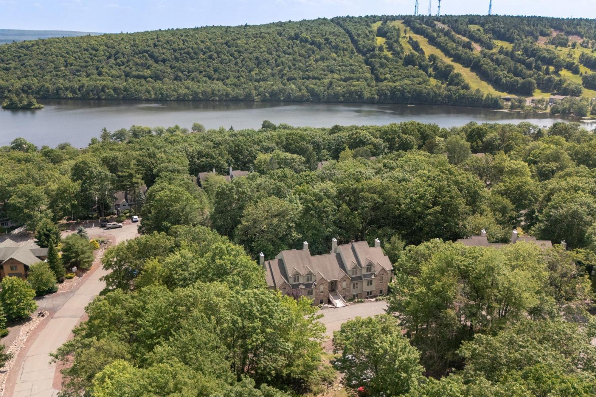 Highland Hideaway By Avantstay Group Poconos Retreat W Patio Game Room Лейк-Гармоні Екстер'єр фото